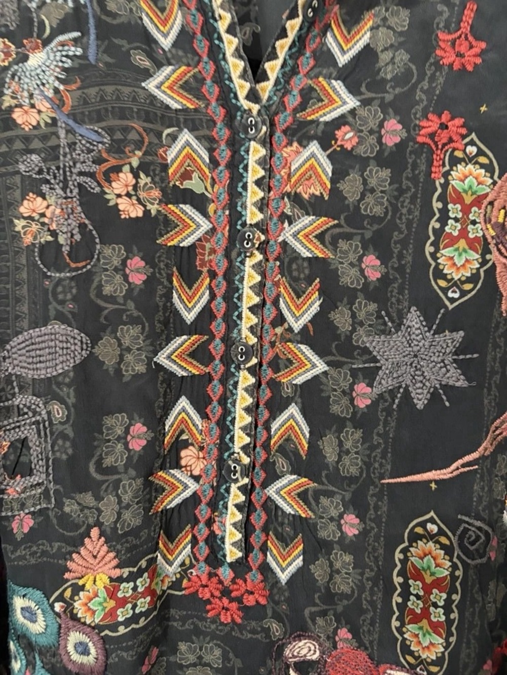 Johnny Was Black Floral Paisley Embroidered Long Sleeve Tunic - Picture 9 of 16